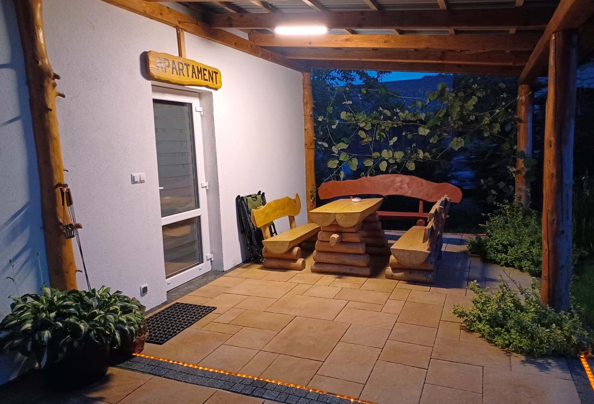 Chmarnik Apartment โปลันชิกค์ ภายนอก รูปภาพ
